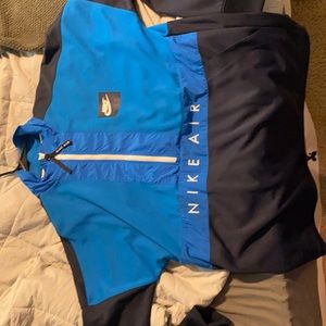 Royal and navy Nike air pullover. Size large.
